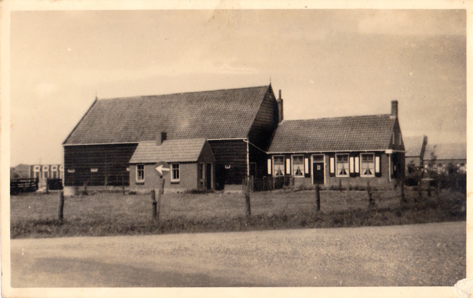 Foto van de boerderij omstreeks 1960